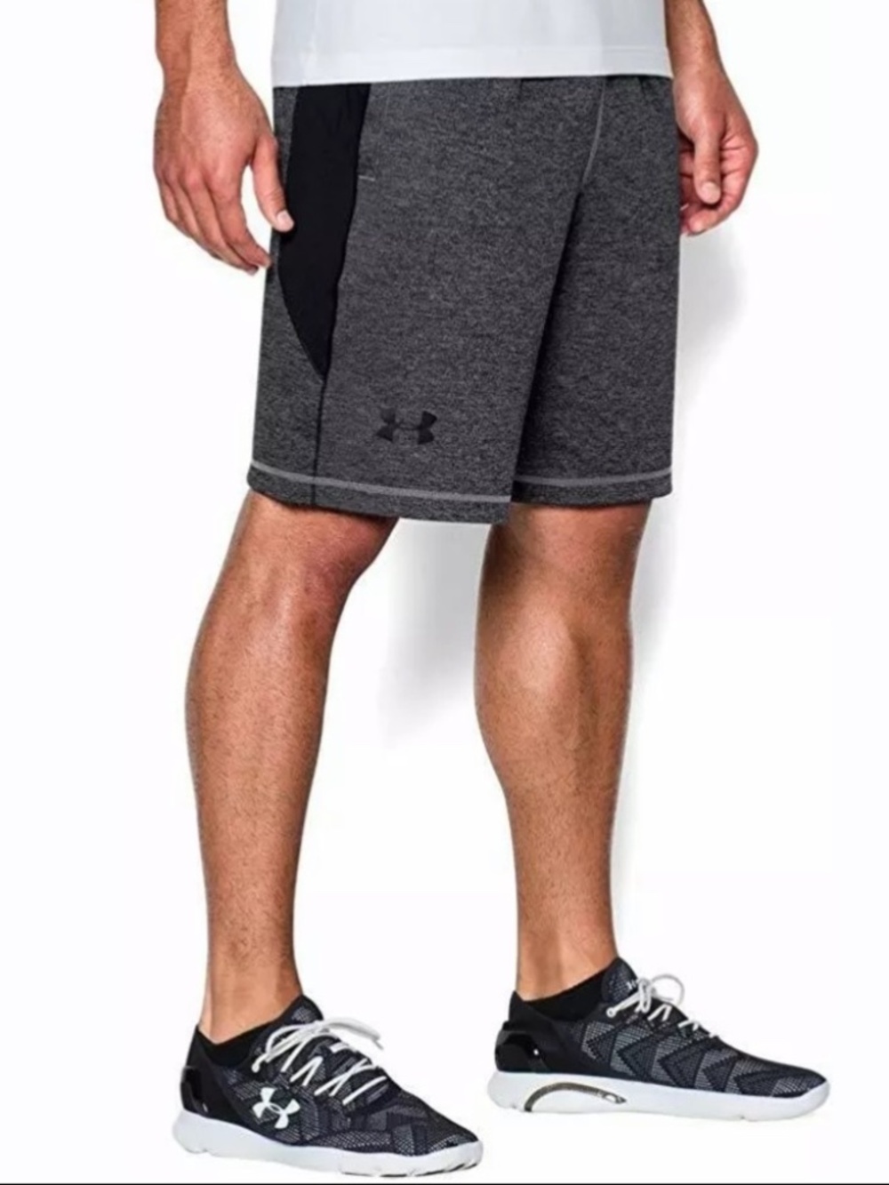 Under Armour Men's Raid Printed 10" Shorts Gray Black Small